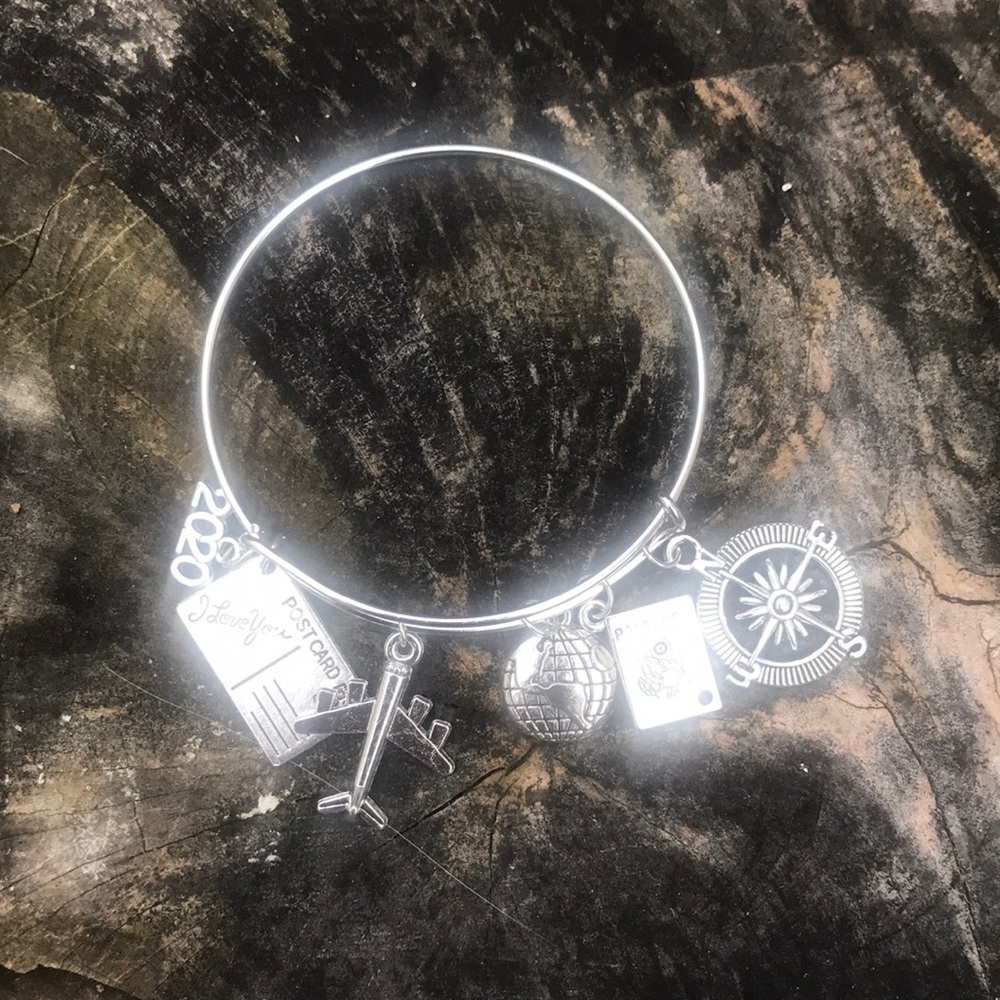 Traveling charm bracelet - Picture 6 of 8